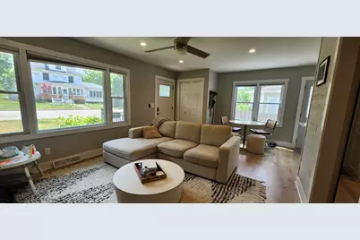 230  Kinzie Ave, Fontana, WI 53125 - Photo 3