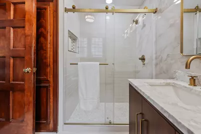 5079 N Lake Dr, Whitefish Bay, WI 53217 - Photo 37