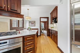 5079 N Lake Dr, Whitefish Bay, WI 53217 - Photo 21