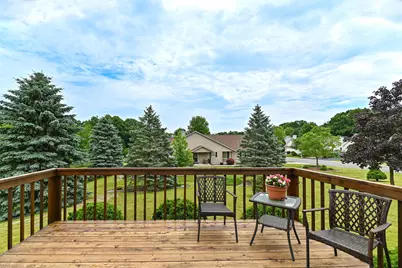 W154N6542  Marvel Dr #30, Menomonee Falls, WI 53051 - Photo 35