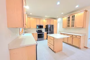 707 Giddings Ave, Sheboygan Falls, WI 53085 - Photo 7