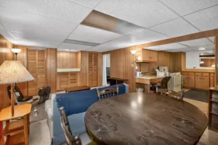 11605 W Mt Vernon Ave, Wauwatosa, WI 53226 - Photo 27