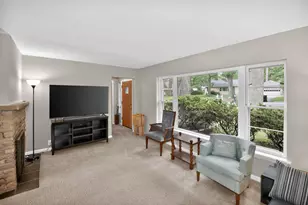 11605 W Mt Vernon Ave, Wauwatosa, WI 53226 - Photo 5