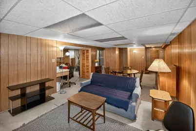 11605 W Mount Vernon Ave, Wauwatosa, WI 53226 - Photo 23