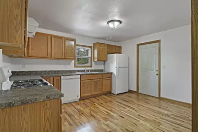 922  49th St, Kenosha, WI 53140 - Photo 11