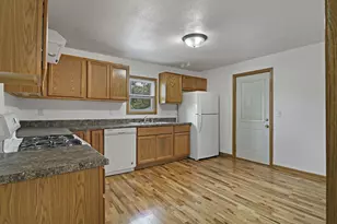 922 49th St, Kenosha, WI 53140 - Photo 11