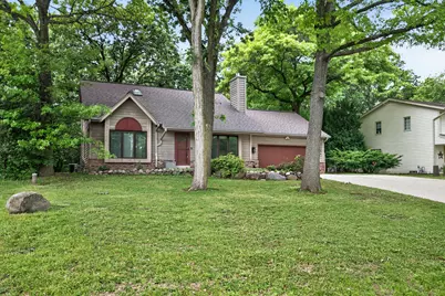 9015 S 84th St, Franklin, WI 53132 - Photo 41