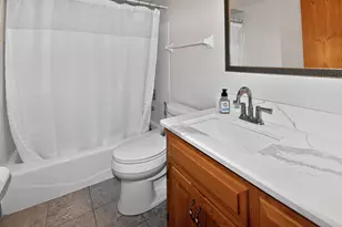 9015 S 84th St, Franklin, WI 53132 - Photo 19