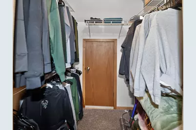 9015 S 84th St, Franklin, WI 53132 - Photo 25