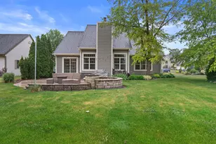 W231N7902 Martin Ct, Sussex, WI 53089 - Photo 41