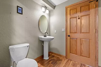 W231N7902  Martin Ct, Sussex, WI 53089 - Photo 35