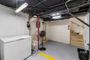 703 N 6th St, Manitowoc, WI 54220 - Photo 51