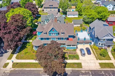 703 N 6th St, Manitowoc, WI 54220 - Photo 79