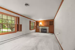 2828 N 122nd St, Wauwatosa, WI 53222 - Photo 5