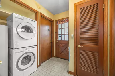 2828 N 122nd St, Wauwatosa, WI 53222 - Photo 19