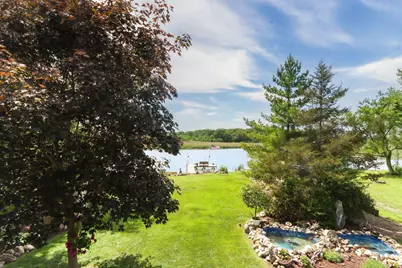 8508  Fox River Rd, Racine, WI 53185 - Photo 3