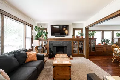 1015 S 76th St, West Allis, WI 53214 - Photo 5