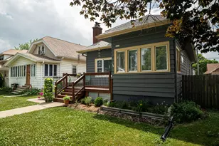 1015 S 76th St, West Allis, WI 53214 - Photo 3