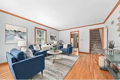 W63N391  Hillcrest Ave, Cedarburg, WI 53012 - Photo 5