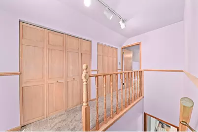 W63N391  Hillcrest Ave, Cedarburg, WI 53012 - Photo 13