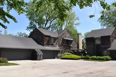 104  Woodfield Ct, Racine, WI 53402 - Photo 37