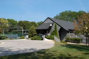 104 Woodfield Ct, Racine, WI 53402 - Photo 39