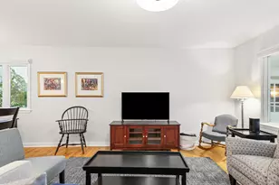 N88W6311 Willowbrooke Dr, Cedarburg, WI 53012 - Photo 3