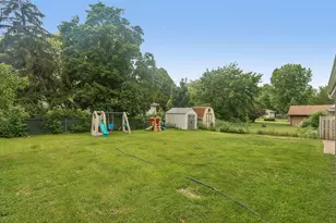 3414 Oakwood Dr, Racine, WI 53406 - Photo 29