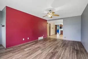 3414 Oakwood Dr, Racine, WI 53406 - Photo 3