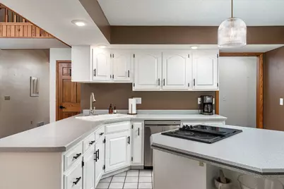 N8570  Holseth Rd, Holland, WI 54636 - Photo 5