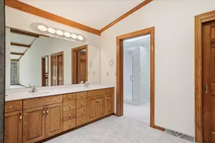 790 Garrison Ct, Delafield, WI 53018 - Photo 27