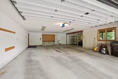 790  Garrison Ct, Delafield, WI 53018 - Photo 31