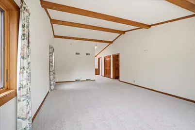 790  Garrison Ct, Delafield, WI 53018 - Photo 23
