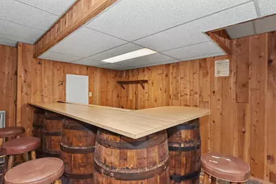 211 E Alta Loma Cir, Thiensville, WI 53092 - Photo 21