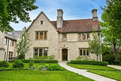 3445 N Lake Dr, Milwaukee, WI 53211 - Photo 1