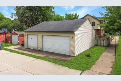 1501  Johnson St, La Crosse, WI 54601 - Photo 33