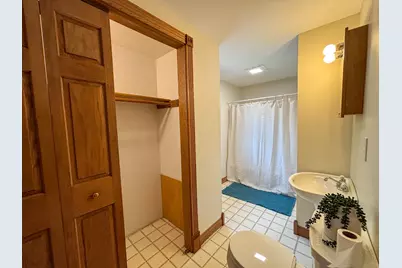 1501  Johnson St, La Crosse, WI 54601 - Photo 17