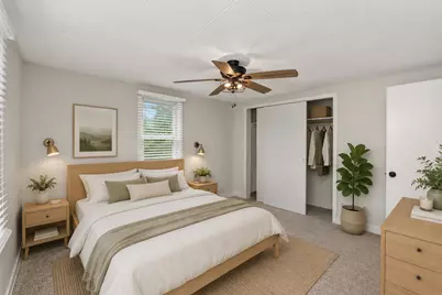 10918 W Wells St, Wauwatosa, WI 53226 - Photo 15