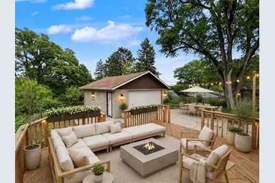 10918 W Wells St, Wauwatosa, WI 53226 - Photo 25