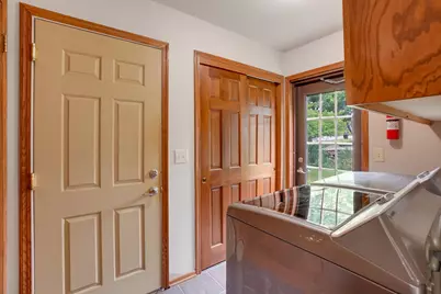940  Bartlett Dr, Oconomowoc, WI 53066 - Photo 17