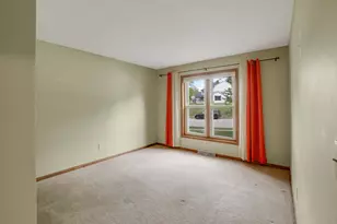 940 Bartlett Dr, Oconomowoc, WI 53066 - Photo 15