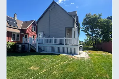 2429 N 8th St, Milwaukee, WI 53206 - Photo 19