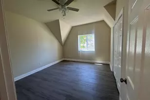 2429 N 8th St, Milwaukee, WI 53206 - Photo 9