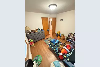 7531  25th St, Kenosha, WI 53143 - Photo 11