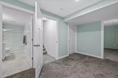 35077  Yahara Dr, Summit, WI 53066 - Photo 31