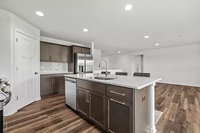 35077  Yahara Dr, Summit, WI 53066 - Photo 27