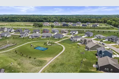 35077  Yahara Dr, Summit, WI 53066 - Photo 35