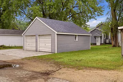 527  2nd St, La Crescent, MN 55947 - Photo 37