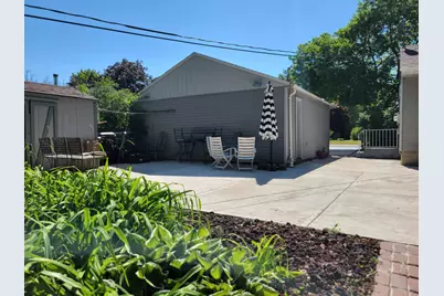 8982 S 79th St, Franklin, WI 53132 - Photo 21