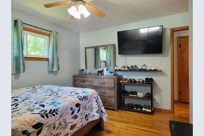 8982 S 79th St, Franklin, WI 53132 - Photo 9